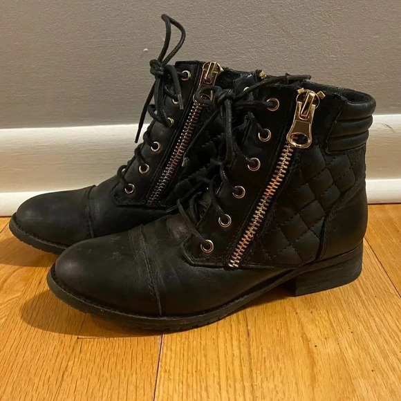 Aldo Ankle Combat Booties - Picture 1 of 15